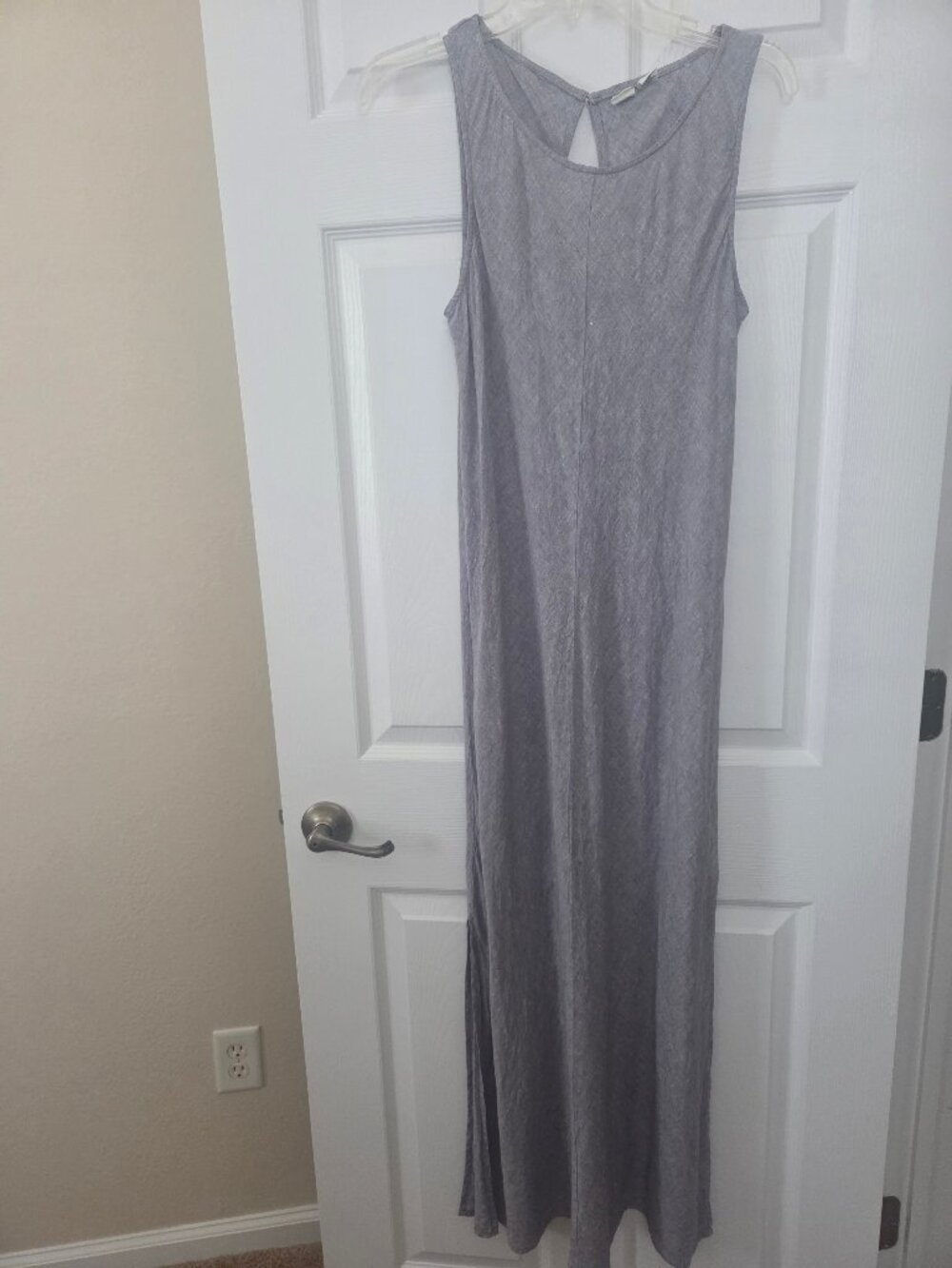 Gray Sleeveless 100% Linen Maxi Dress by Artisan NY   Size 6
